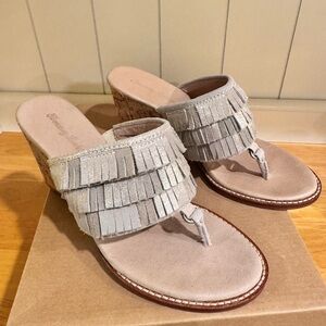Tommy Bahama Silver Fringe Sandals
